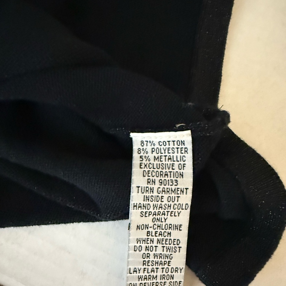 Bob Mackie‎ Black Top with White Floral Embroidery - Picture 6 of 6